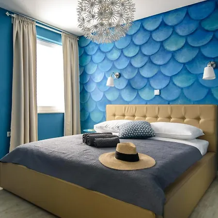 Blue Nest By Duhomes